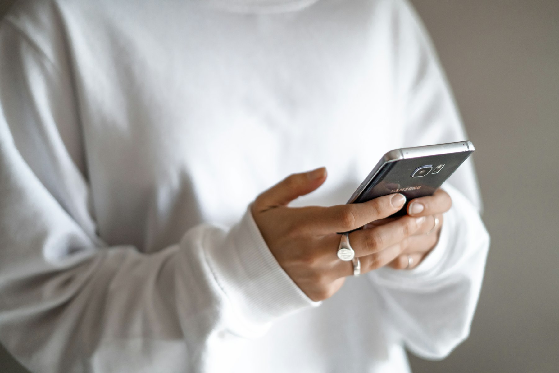 How Félix Turned WhatsApp Into a Unicorn Remittance Business