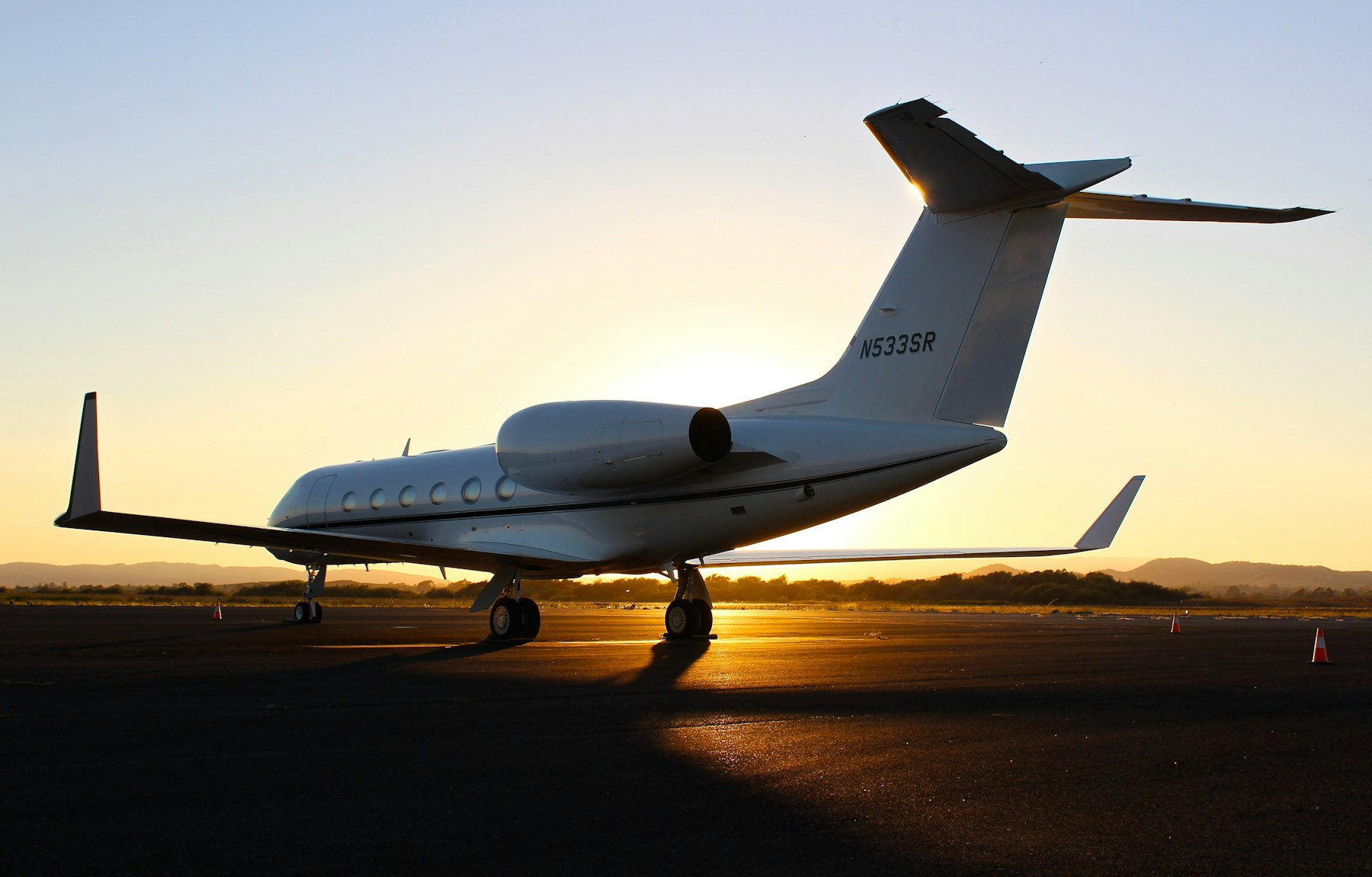 Flexjet Plants Its Flag at Farnborough